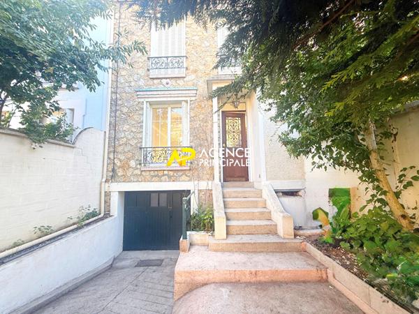Maison Argenteuil ORGEMONT COLONIE 4 pièce(s) 3 chambres 80 m2 349 900 € **  - Référence  4598