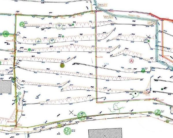 Terrain à vendre  2086 m2 CARROS - 06