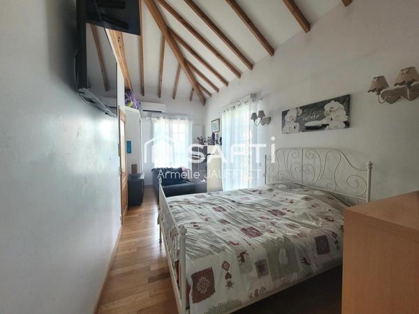 Superbe maison de 2008 tout à pied secteur calme