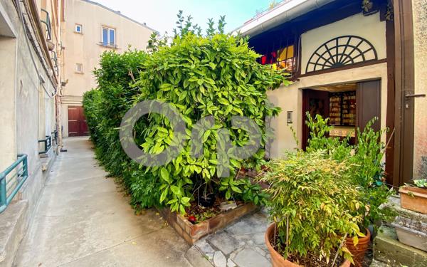 Appartement à vendre    5 pièces • 210,10 m2 Paris 20