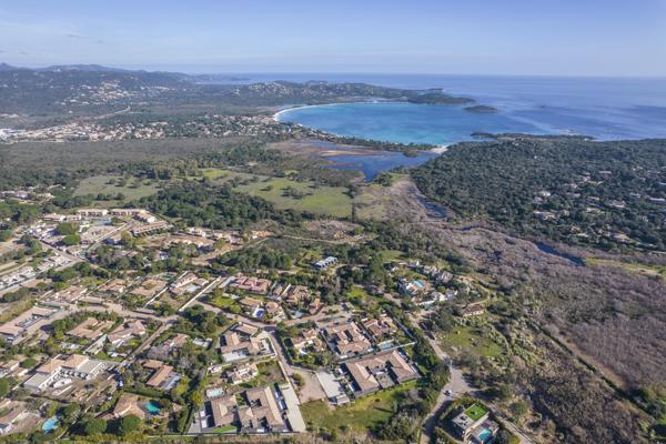 Lecci (20137) A VENDRE T4 // T5 & VILLAS MEUBLES AVEC PISCINE PRIVATIVE EN RESIDENCE 5 ETOILES PREMIUM A LECCI EN CORSE DU S