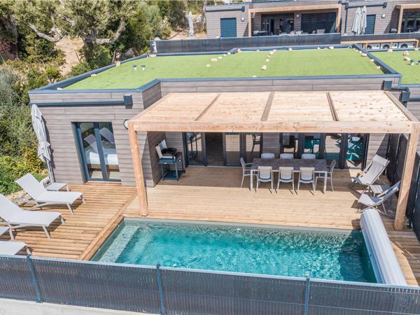 Lecci (20137) A VENDRE T4 // T5 & VILLAS MEUBLES AVEC PISCINE PRIVATIVE EN RESIDENCE 5 ETOILES PREMIUM A LECCI EN CORSE DU S