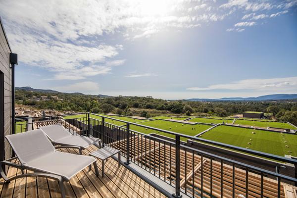 Lecci (20137) A VENDRE T4 // T5 & VILLAS MEUBLES AVEC PISCINE PRIVATIVE EN RESIDENCE 5 ETOILES PREMIUM A LECCI EN CORSE DU S