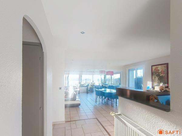 charmante maison de 149 m2 , beaucoup de potentiel