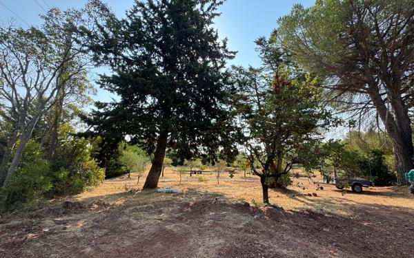 Maison à vendre    6 pièces •  Cuers