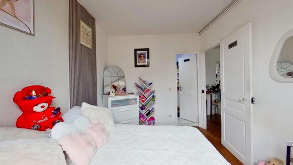 EXCLUSIVITÉ – Charmant 3 pièces traversant et lumineux – Quartier des Coutures / Métro Robespierre