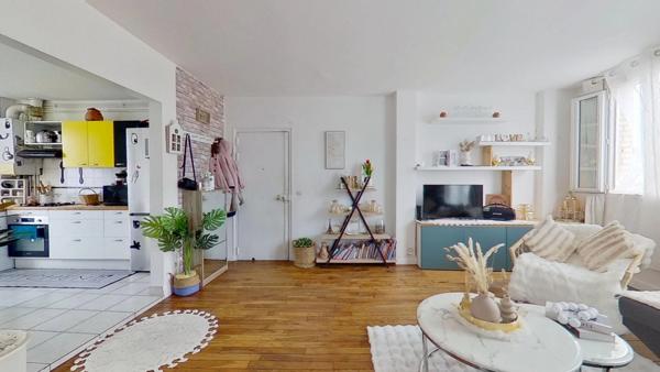 EXCLUSIVITÉ – Charmant 3 pièces traversant et lumineux – Quartier des Coutures / Métro Robespierre