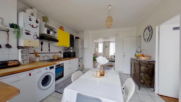 EXCLUSIVITÉ – Charmant 3 pièces traversant et lumineux – Quartier des Coutures / Métro Robespierre