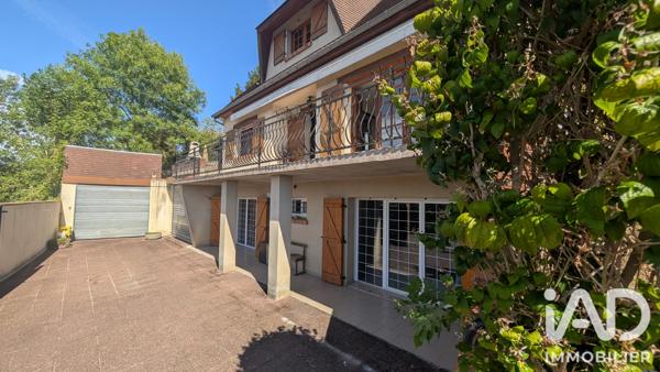 Maison à vendre 8 pièces 195 m² Évreux