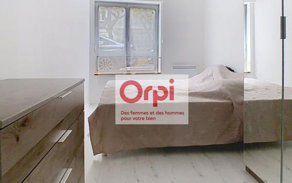 Appartement à vendre    4 pièces • 87,16 m2 Issy-les-Moulineaux