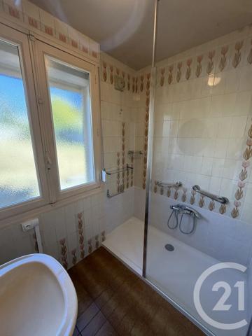 Maison à vendre  5 pièces - 75 m 2   VERVINS  - 02