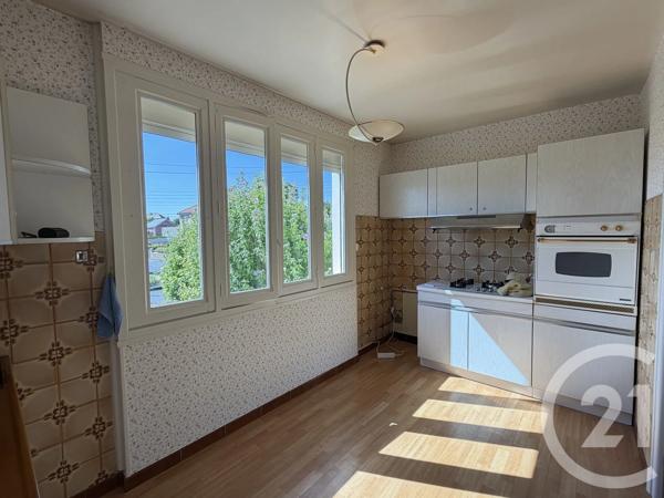 Maison à vendre  5 pièces - 75 m 2   VERVINS  - 02