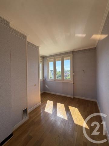 Maison à vendre  5 pièces - 75 m 2   VERVINS  - 02