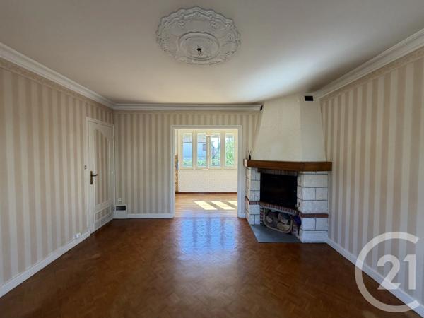 Maison à vendre  5 pièces - 75 m 2   VERVINS  - 02