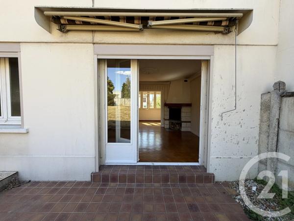 Maison à vendre  5 pièces - 75 m 2   VERVINS  - 02
