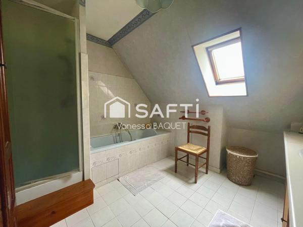 Maison familiale de 140 m², 4 chambres, sous-sol total, 480 m² de terrain