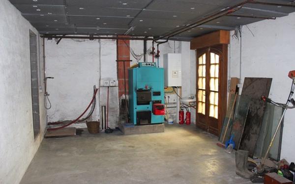 Maison à vendre    9 pièces •    Le Syndicat