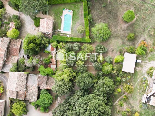 Terrain 2380m² + Bati en pierre d'environ 140m² cadastrée