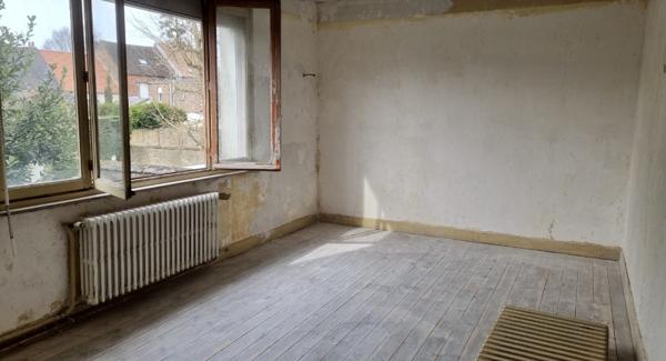 Maison
         4 pièces
        - 105 m² 79 900 € *