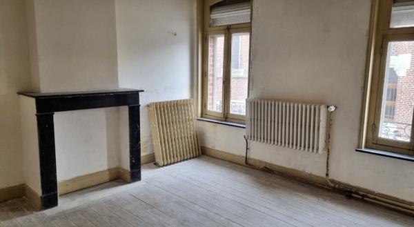 Maison
         4 pièces
        - 105 m² 79 900 € *