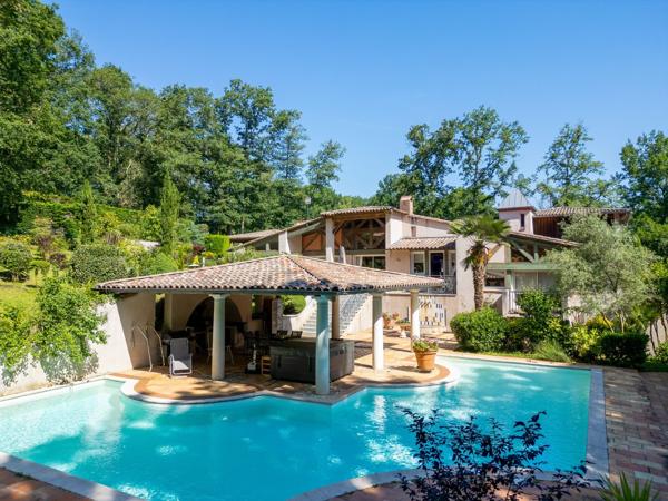 Vente Maison de luxe Toulouse 19 Pièces 661 m²