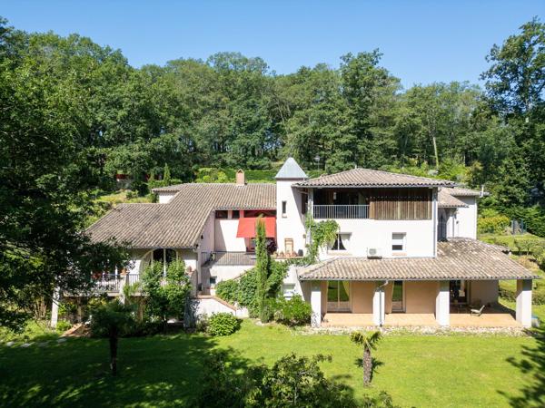 Vente Maison de luxe Toulouse 19 Pièces 661 m²