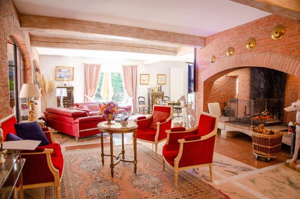 Vente Maison de luxe Toulouse 19 Pièces 661 m²