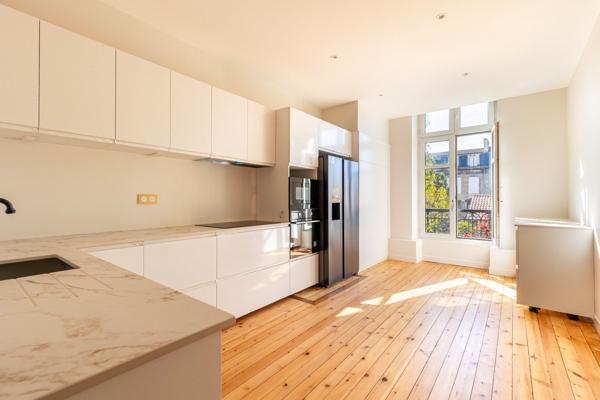 Vente Appartement de luxe Bordeaux 6 Pièces 229 m²