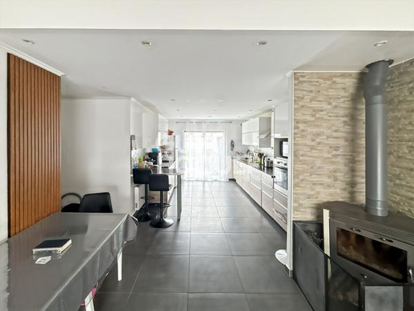 Belle maison 8 pièces à Liverdy en Brie