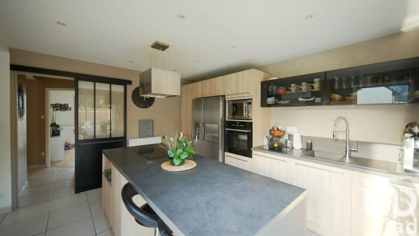 Maison à vendre 5 pièces 140 m² Betton