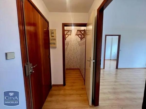 Appartement à louer 2 pièces 39.9m² Mittelhausbergen (67206)