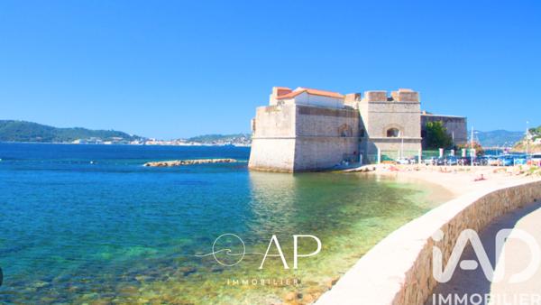 Location appartement 2 pièces 46 m² Toulon