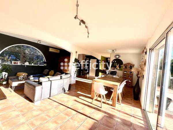 Maison 7 pièces - 130 m² Bien prestige