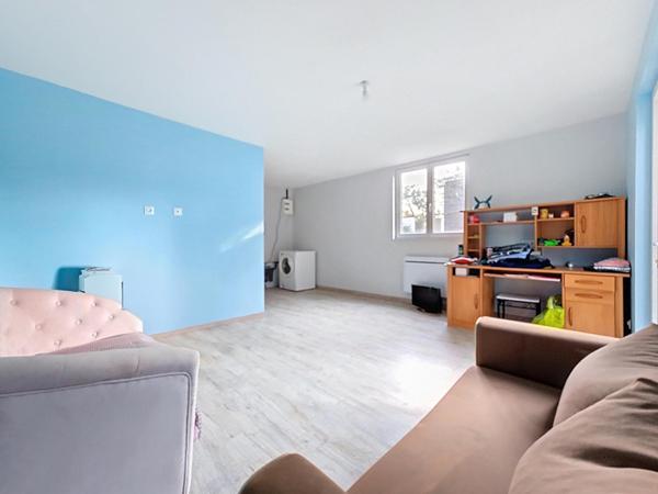 Mas de plain-pied avec dépendance et terrain en pleine nature – Extérieurs de Faugères – Cadre préservé sans voisinage