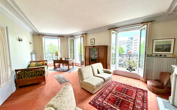 Appartement à vendre    6 pièces • 150,54 m2 Paris 12