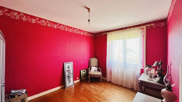 À vendre – CAMARET-SUR-MER Spacieuse maison traditionnelle à deux pas des plages et du centre-ville