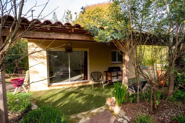 Maison à FREJUS, 83600 - 10 pièces 308m²