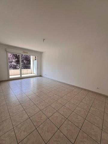 Appartement avec balcons, garage et ascenseur 195 000 €
