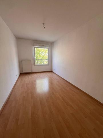 Appartement avec balcons, garage et ascenseur 195 000 €