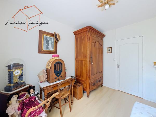 Pavillon 5 chambres 245 000 € H.A.I.*