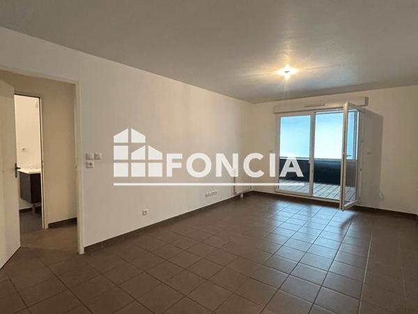 Location Appartement 2 pièces 46.8 m² - 3 & 5 RUE DU DOCTEUR JANVIER Coueron 44220