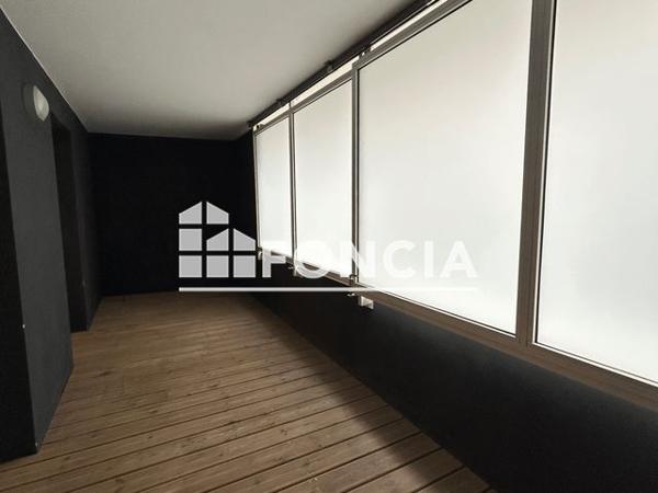 Location Appartement 2 pièces 46.8 m² - 3 & 5 RUE DU DOCTEUR JANVIER Coueron 44220