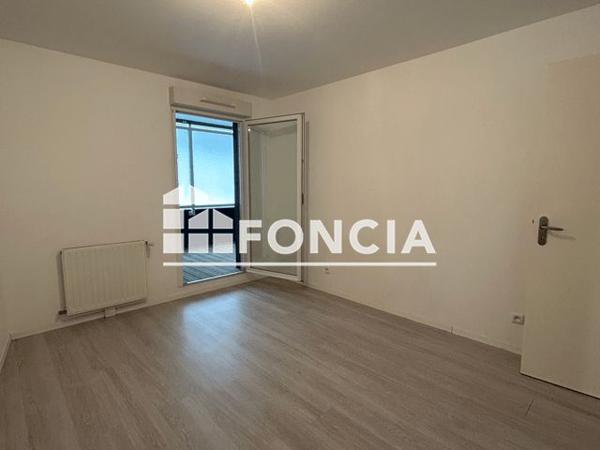 Location Appartement 2 pièces 46.8 m² - 3 & 5 RUE DU DOCTEUR JANVIER Coueron 44220