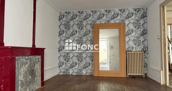 À vendre Maison 5 pièces 123 m² - Mirebeau 86110