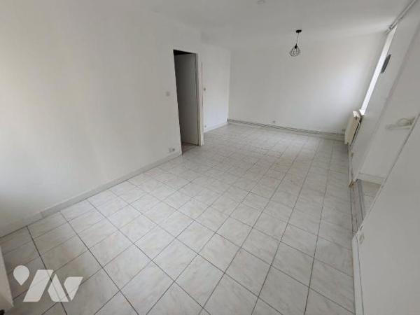 Étude Choné & Associés - Saint-Nicolas-de-Port
En exclusivité : Charmant T1/T2 en rez-de-chaus...