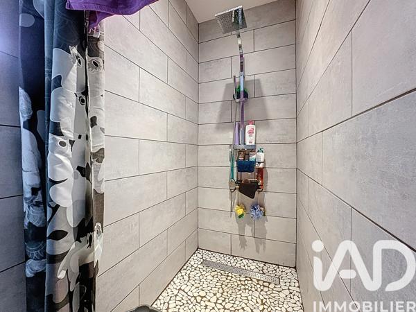 Maison à vendre 3 pièces 81 m² Saint-Vidal