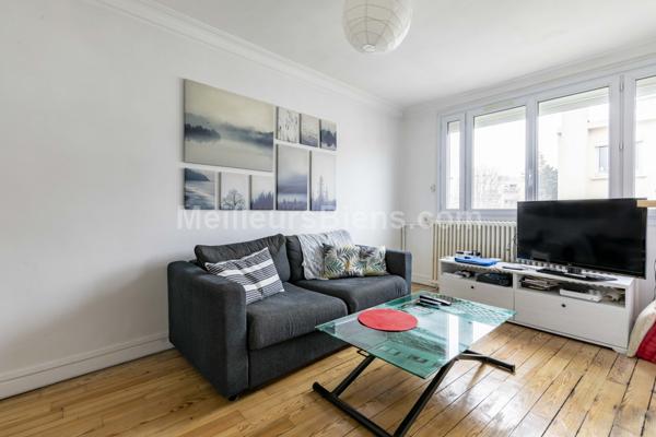 GARCHES - QUARTIER PETIT GARCHES - APPARTEMENT 2 PIECES - 35 M2 - DERNIER ETAGE