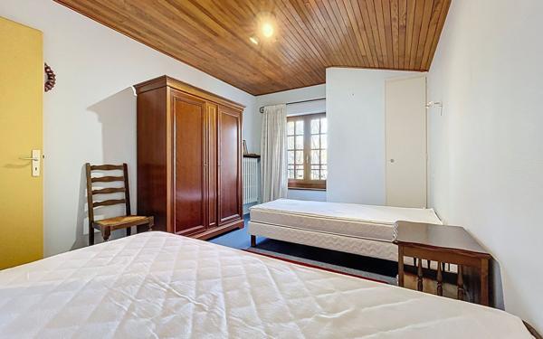 Maison à vendre    9 pièces • 223,17 m2 Valleiry