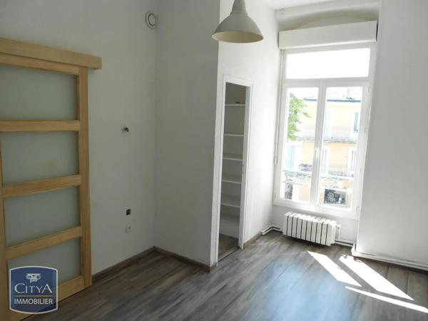Appartement à louer 2 pièces 42.04m² Nîmes (30000)