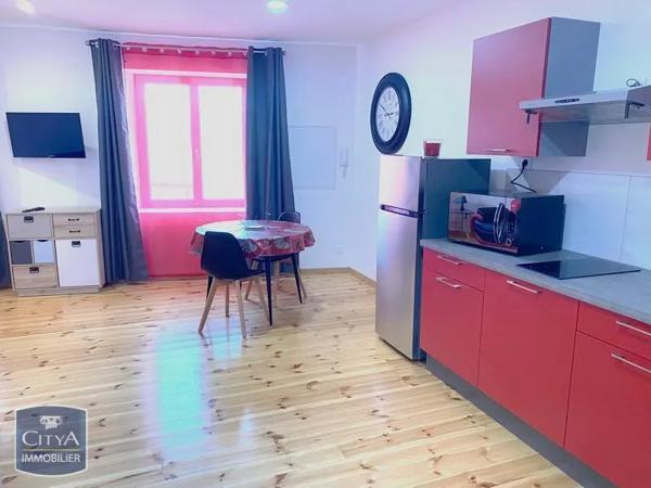 Appartement à louer 2 pièces 43.3m² Peyriac-Minervois (11160)